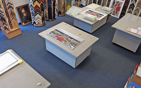 Bilderrahmen Berlin Einrahmungen Galerieschienen Galerieart